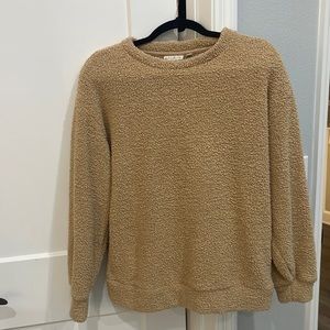 Wonderly Studio Sweater ☃️